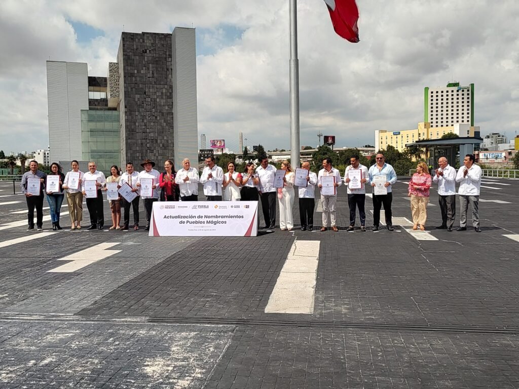 Sectur Federal y gobierno de Puebla firman convenio