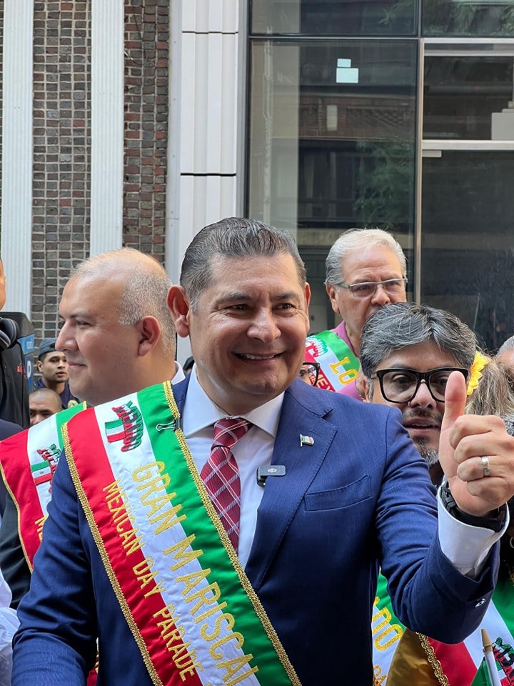 Así celebró el gobernador electo Alejandro Armenta el Grito de Independencia en Nueva York