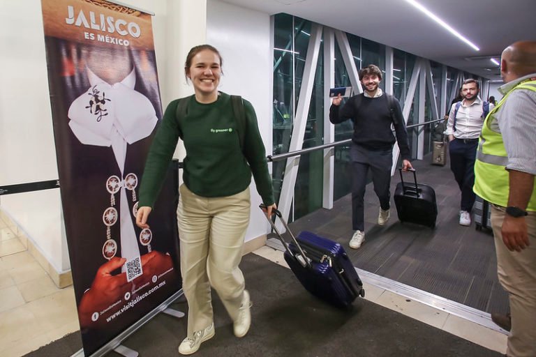 Nuevas rutas aéreas refuerzan el vínculo entre Jalisco y Canadá