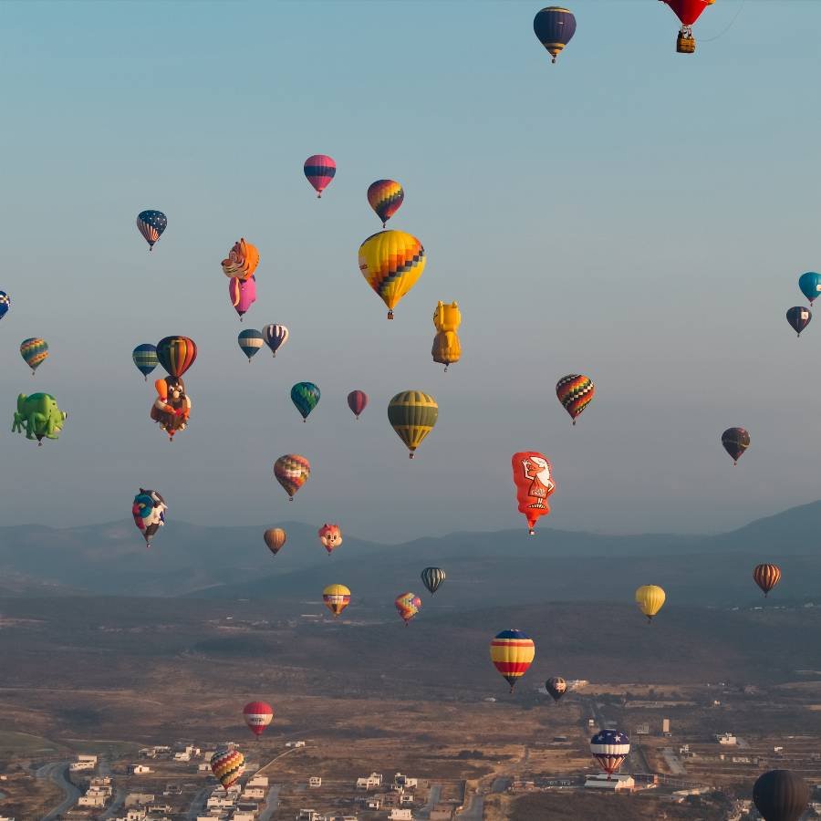 Más de 200 globos en el inicio del FIG 2025